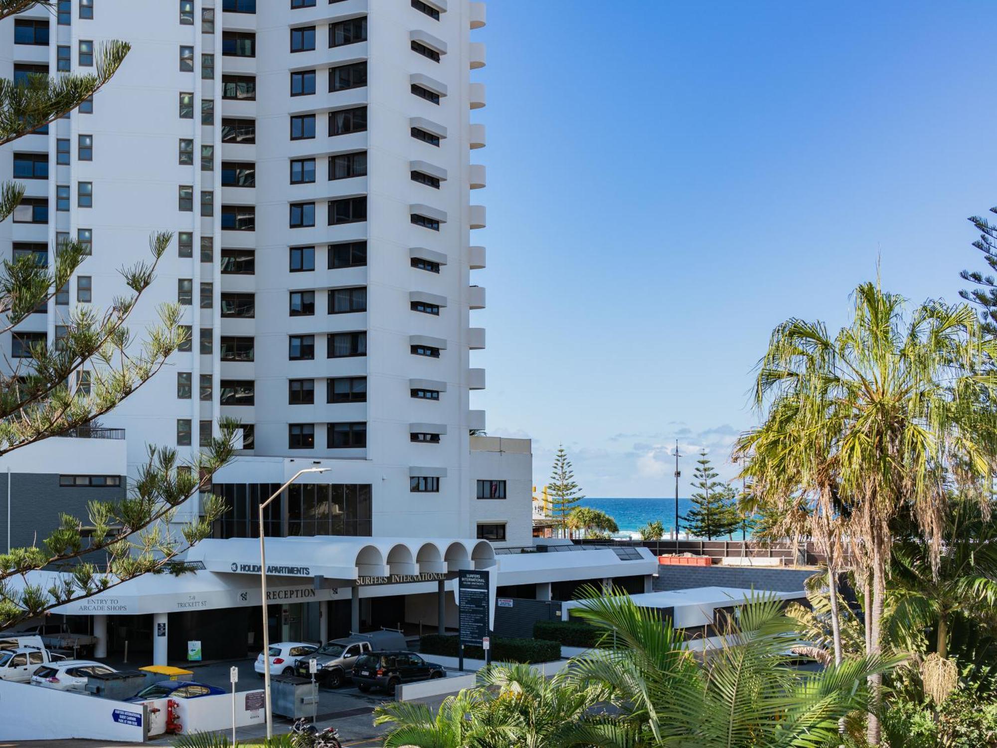 Trickett Gardens Holiday Inn Gold Coast Exterior foto